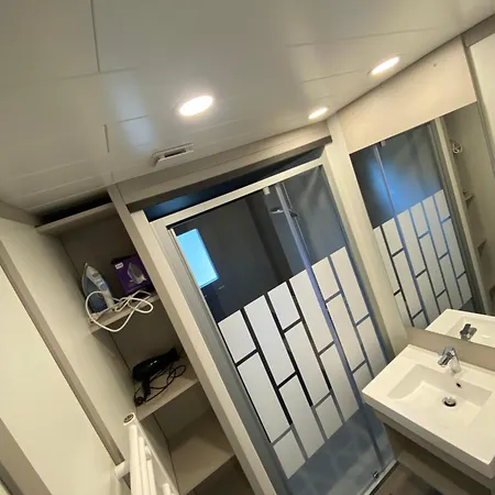 База отдыха A L'edune 6 Ou 12pers Avec Mon2eme Beau Standing Piscine Couverte Chauffee A 150m De La Wifi Inclus *