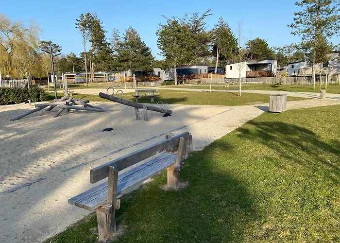 A L'edune 6 Ou 12pers Avec Mon2eme Beau Standing Piscine Couverte Chauffee A 150m De La Wifi Inclus